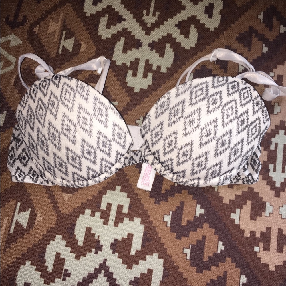 Black and white bra